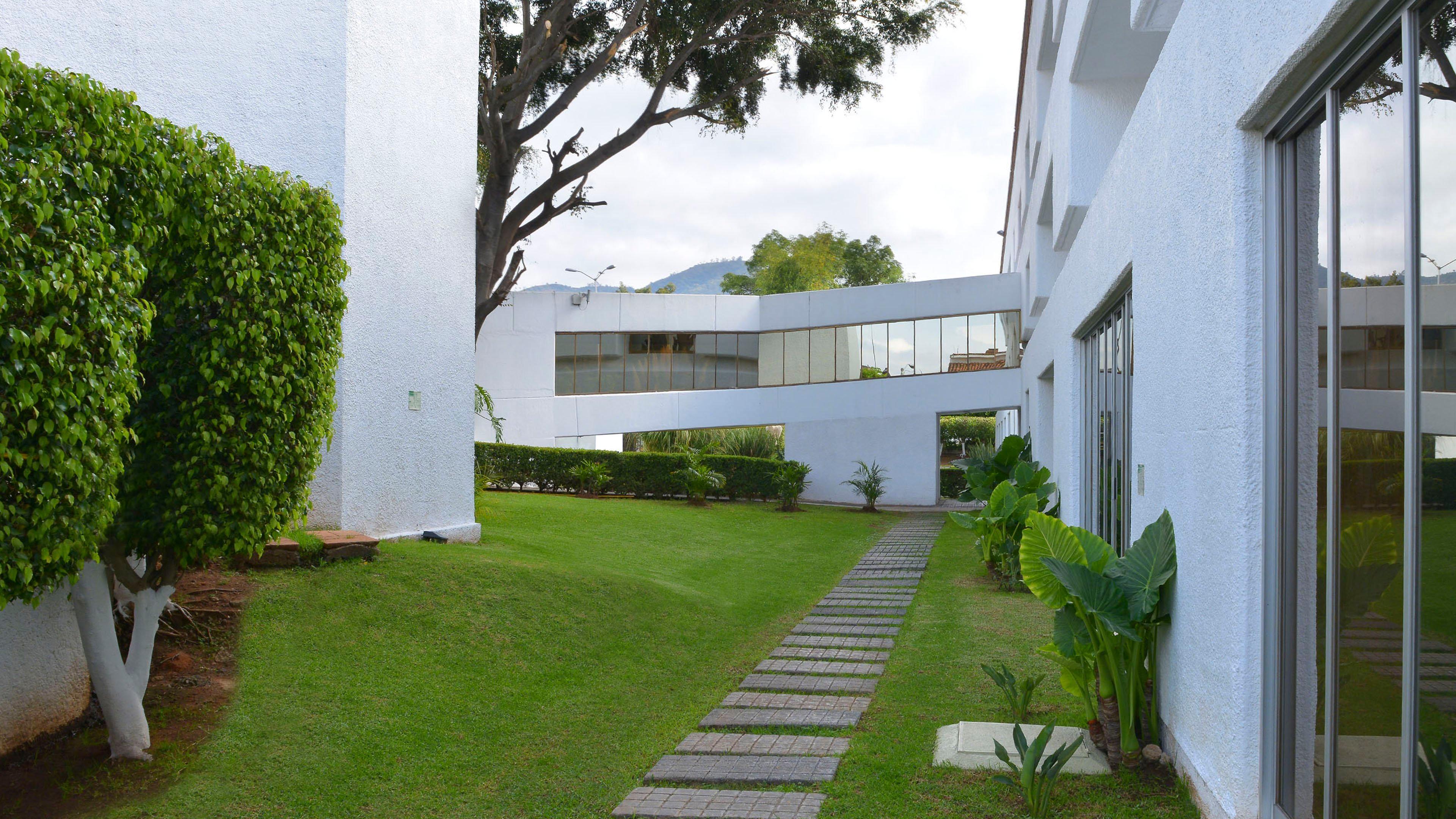 Holiday Inn Morelia By Ihg Buitenkant foto